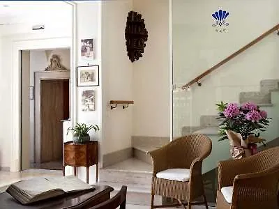 Del Corso Ξενοδοχείο 3*