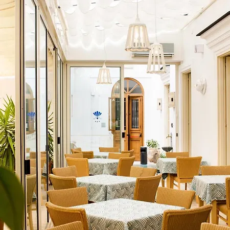 Hotel Del Corso 3*